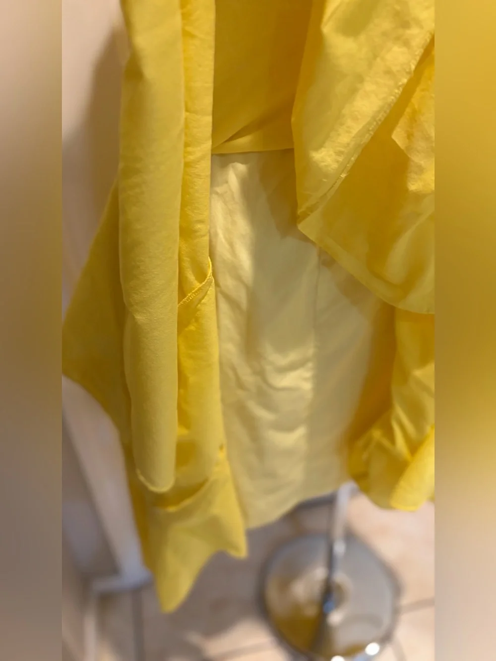 Vintage Yellow Lace-Trim Midi Dress with Spaghetti Straps